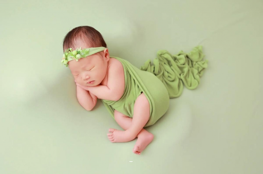 博罗宝宝多大长牙